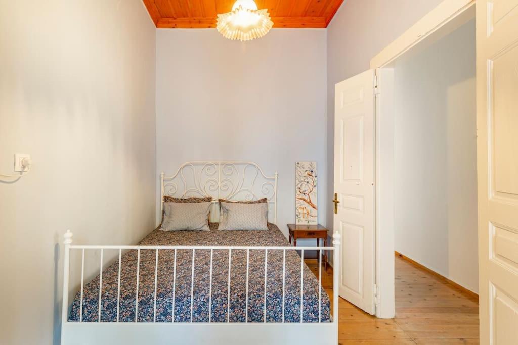 Traditional House At Koroni Near Beach Exterior foto