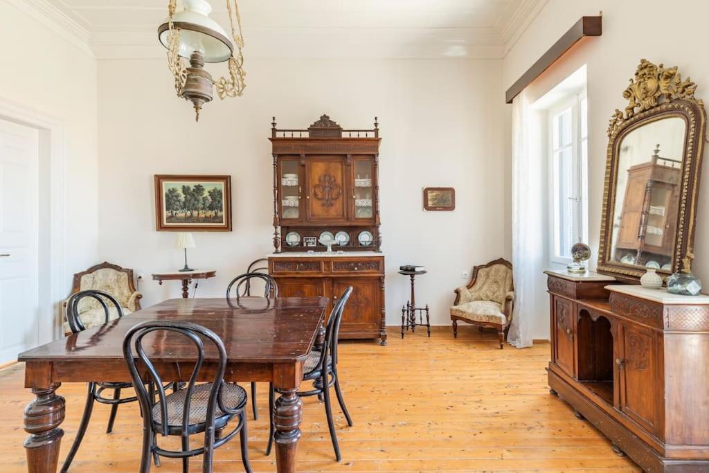 Traditional House At Koroni Near Beach Exterior foto